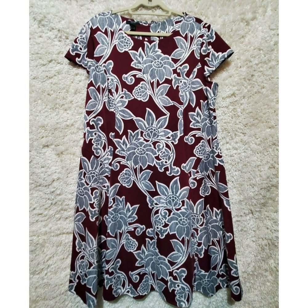 ALFANI Woman Plus Size 18W Women's dress Burgendy/Gray/White
